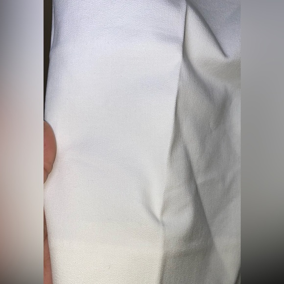 Women’s Chaps White Mid-Rise Capri Versatile Pants - Picture 7 of 8